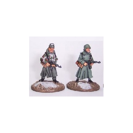 German Late War w/MP44 C (Winter) 28mm WWII ARTIZAN DESIGN