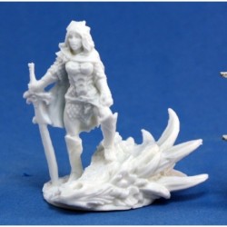 Janan, Female Dragon Slayer-Bones